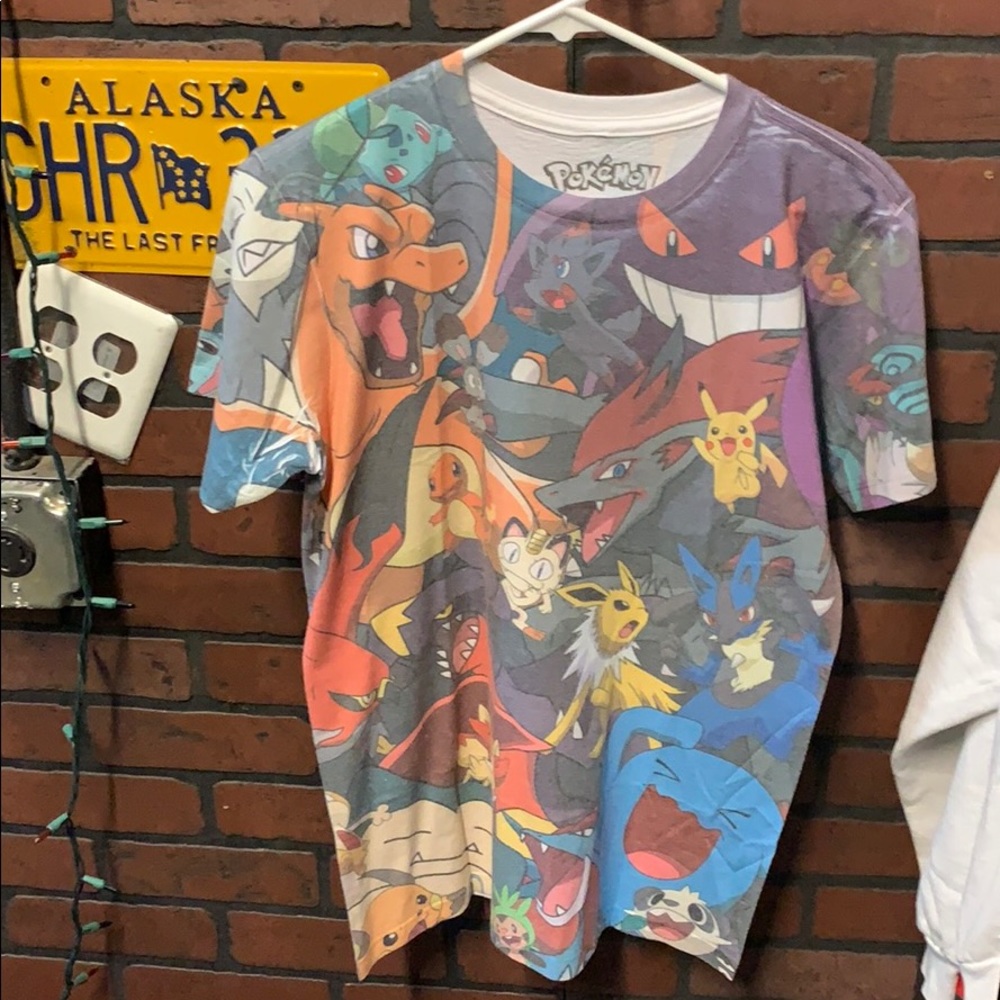 Pokémon t shirt